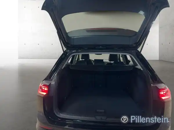 VW GOLF VARIANT (18/19)