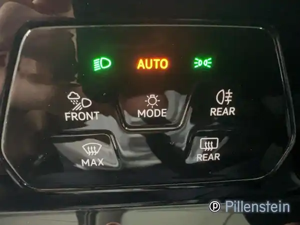 VW GOLF (15/18)