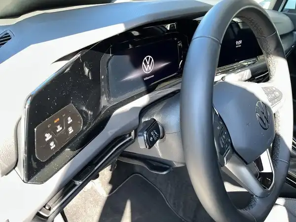 VW GOLF (18/22)
