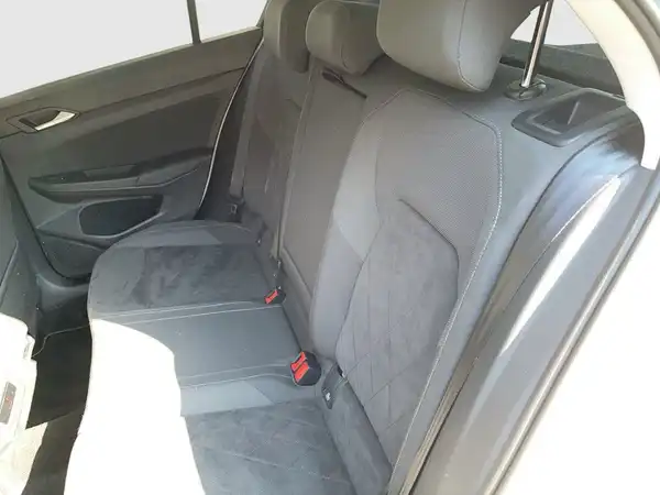 VW GOLF (10/22)