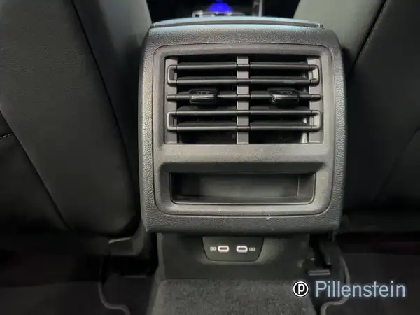 VW GOLF VARIANT (14/16)