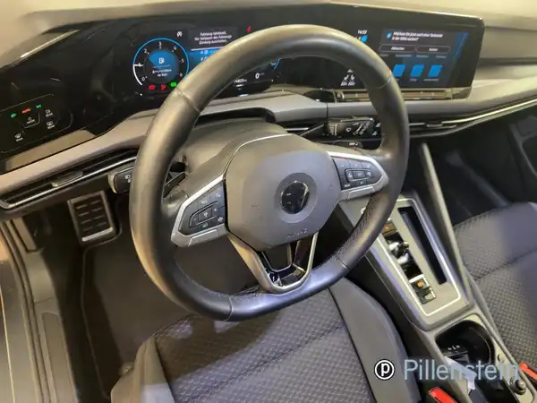 VW GOLF (9/16)