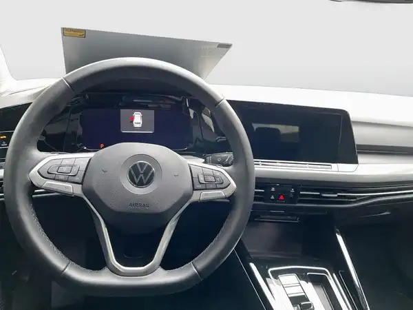 VW GOLF VARIANT (8/17)