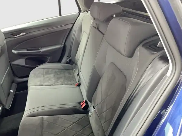 VW GOLF VARIANT (9/17)