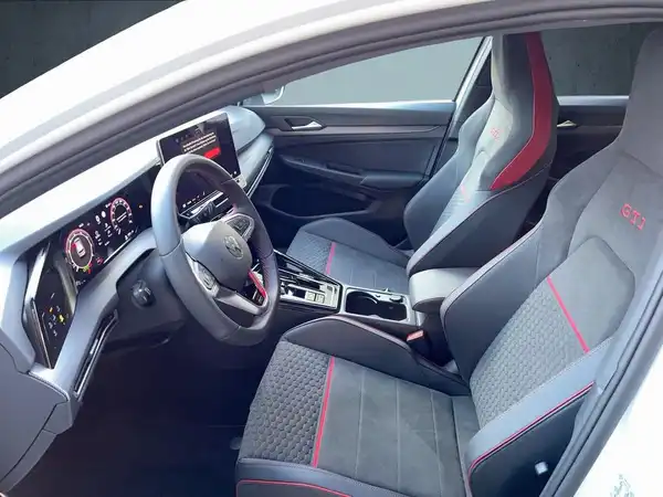 VW GOLF GTI (9/15)
