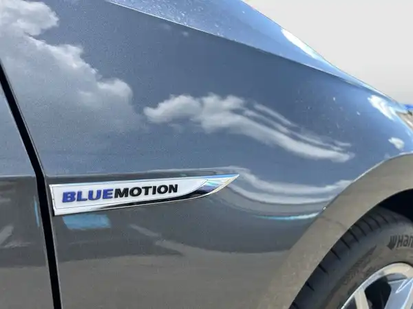 VW GOLF (14/19)