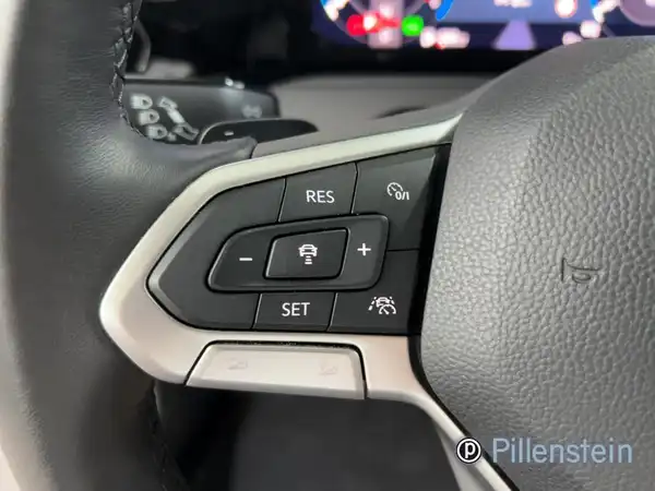 VW GOLF VARIANT (10/16)
