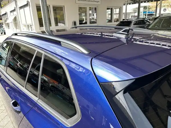 VW GOLF VARIANT (11/17)