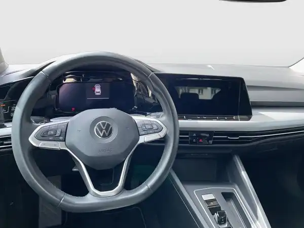 VW GOLF VARIANT (8/17)