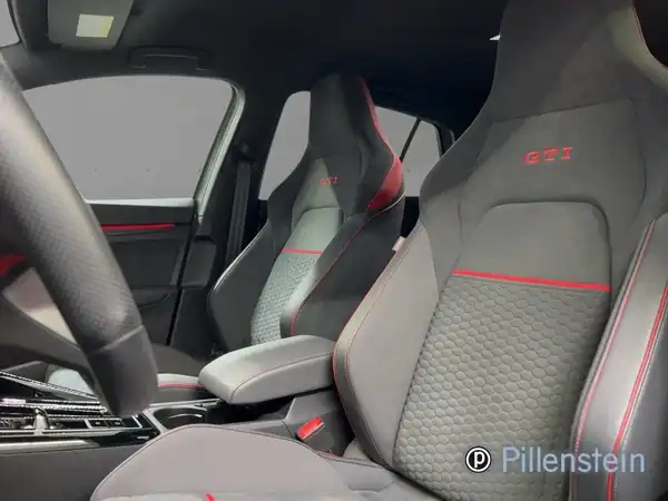 VW GOLF GTI (6/6)
