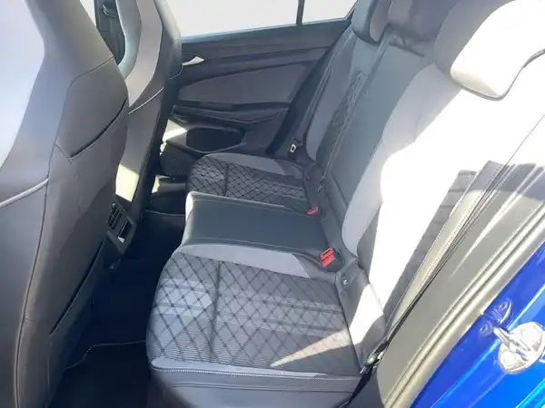 VW GOLF (13/20)