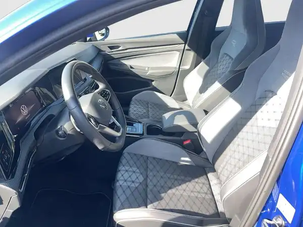 VW GOLF (10/20)