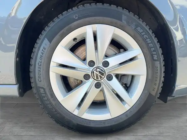 VW GOLF VARIANT (8/20)