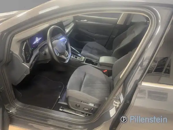 VW GOLF VARIANT (7/17)