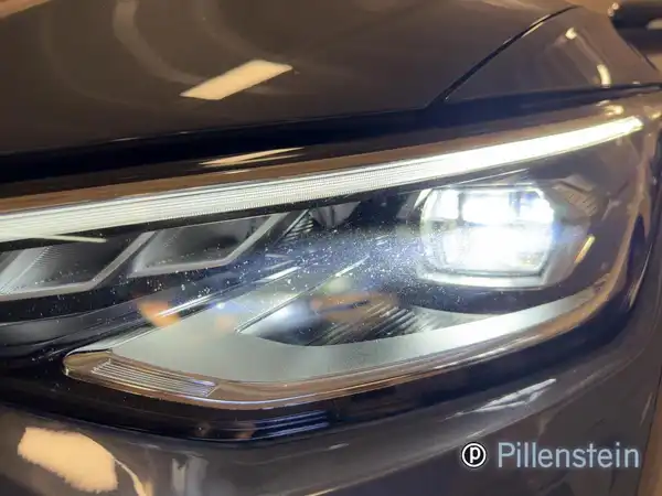 VW GOLF (17/19)