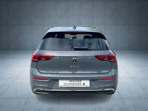 VW GOLF (4/21)