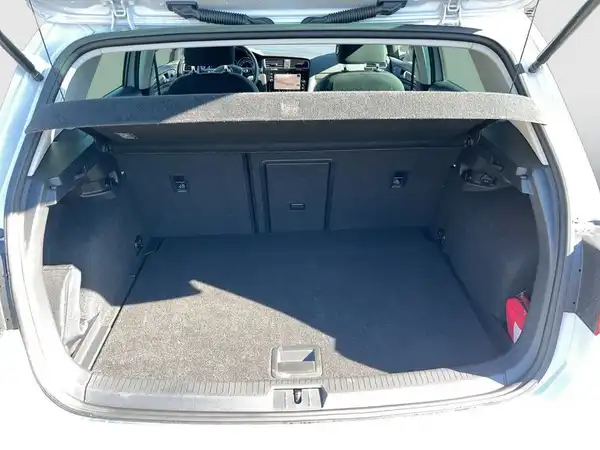 VW GOLF (14/16)