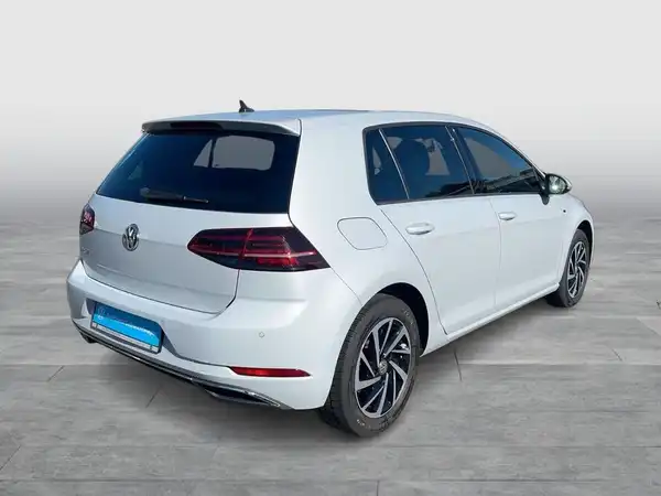 VW GOLF (6/16)