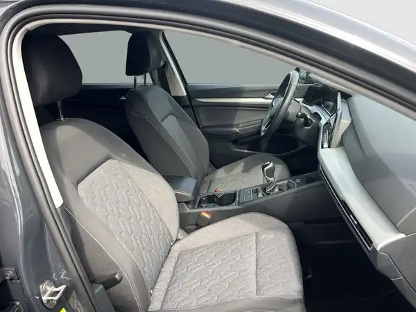 VW GOLF VARIANT (15/17)