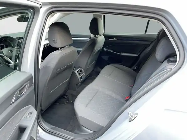 VW GOLF (13/22)