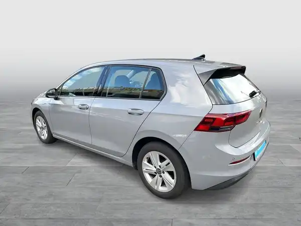 VW GOLF (4/22)