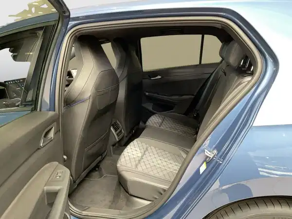 VW GOLF (11/15)