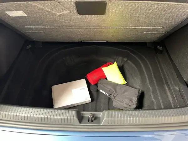 VW GOLF (13/15)