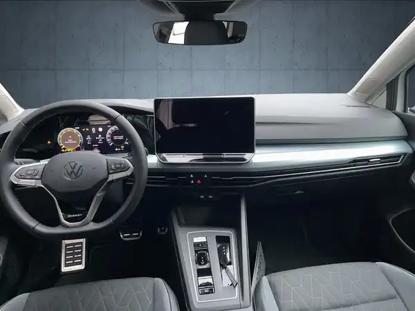 VW GOLF (11/15)