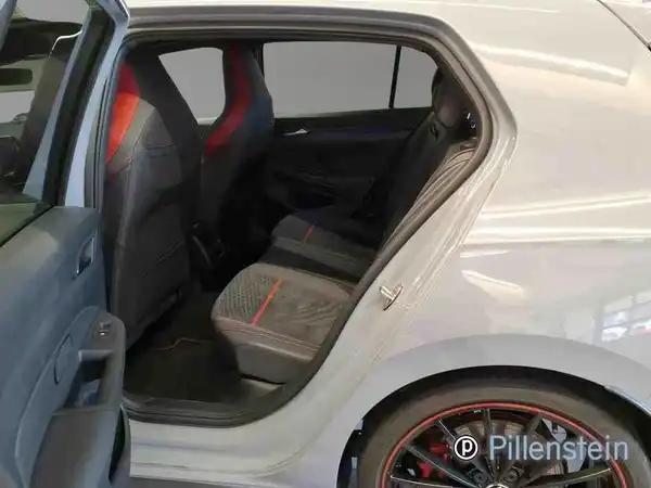 VW GOLF GTI (8/9)