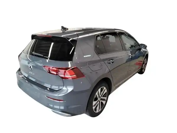 VW GOLF (4/8)