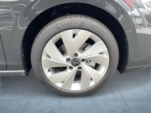 VW GOLF (7/16)