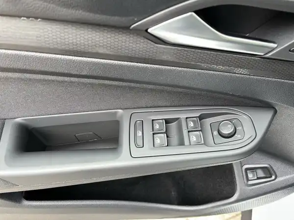 VW GOLF GTE (15/22)