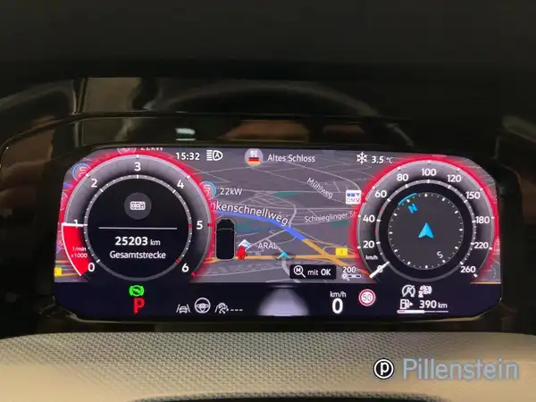 VW GOLF (16/19)