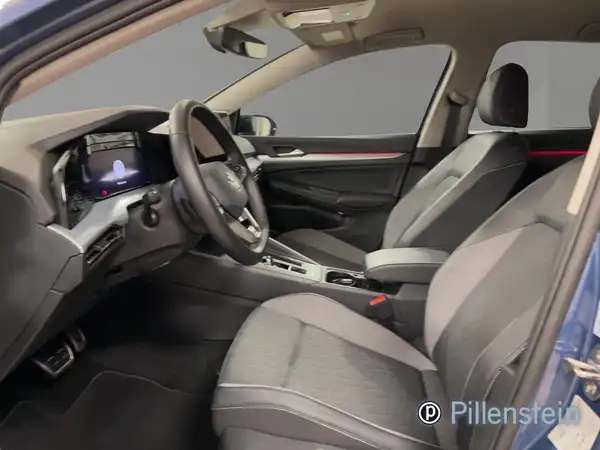 VW GOLF (9/19)