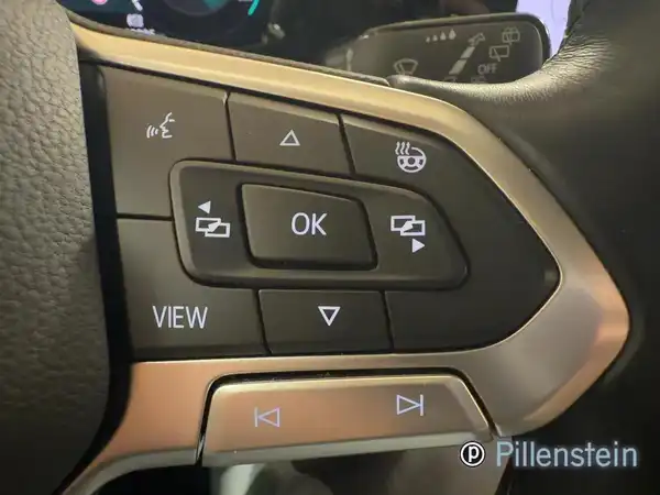 VW GOLF (14/17)