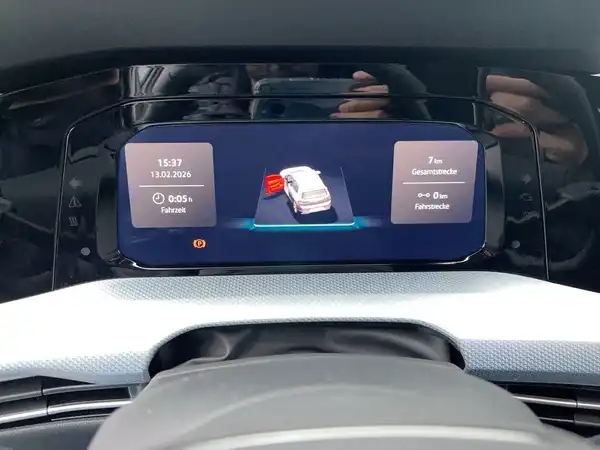 VW GOLF (10/15)