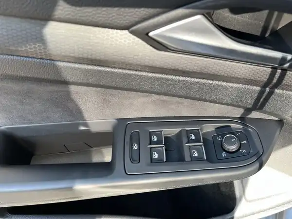 VW GOLF GTI (16/21)