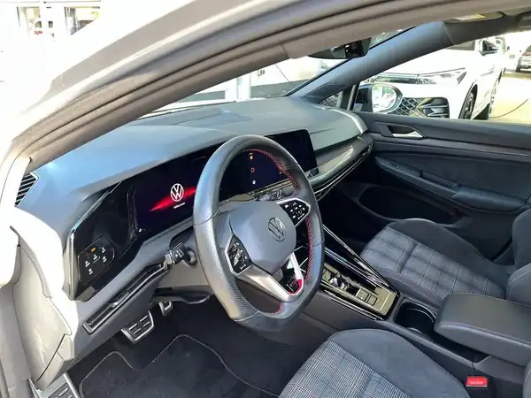 VW GOLF GTI (18/21)