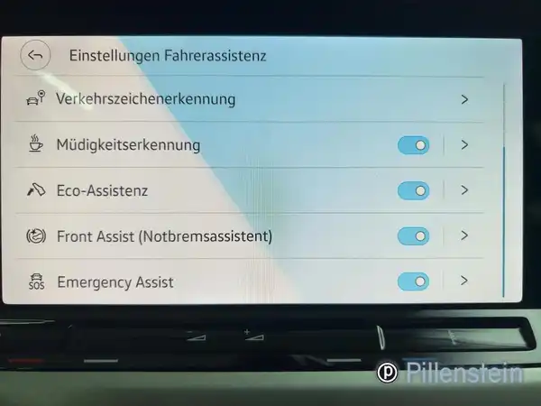 VW GOLF VARIANT (11/17)