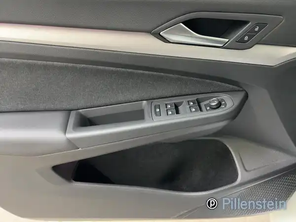 VW GOLF (7/17)
