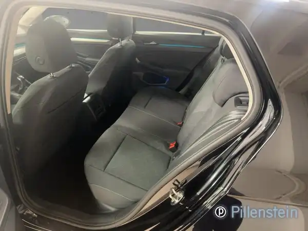 VW GOLF (9/17)
