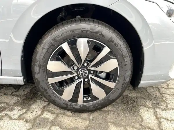 VW GOLF (6/16)
