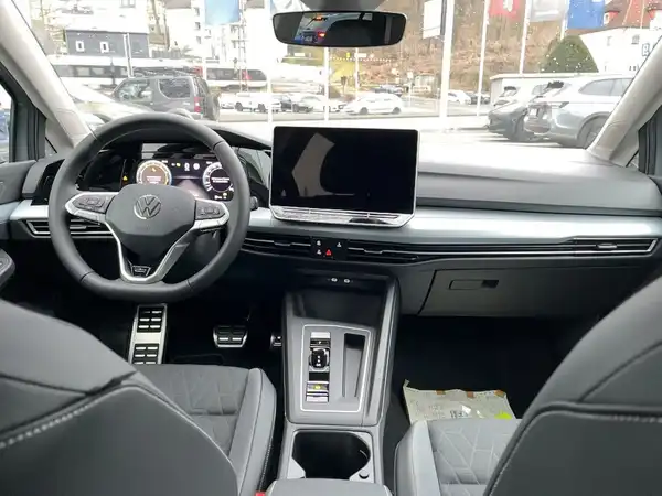 VW GOLF (10/16)