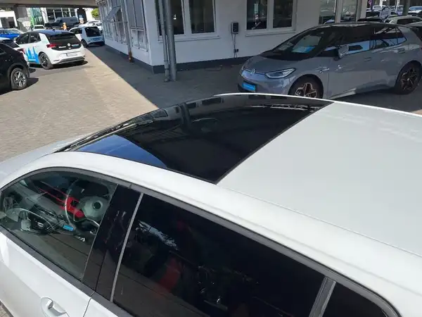 VW GOLF GTI (14/22)