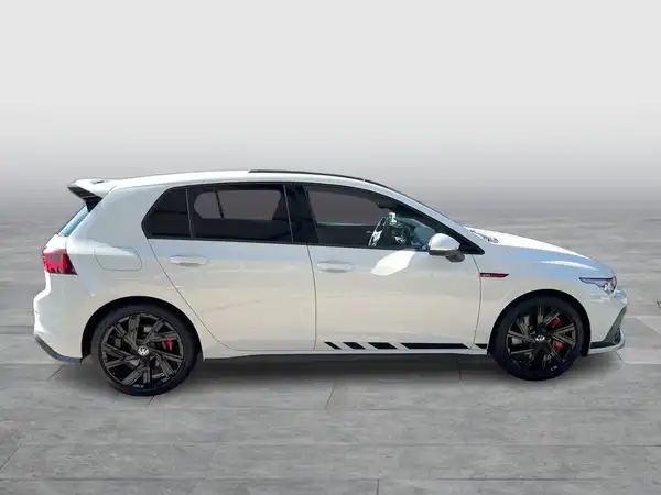 VW GOLF GTI (6/22)