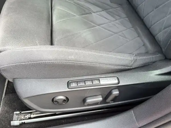 VW GOLF (11/16)