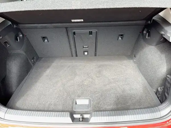 VW GOLF (9/16)