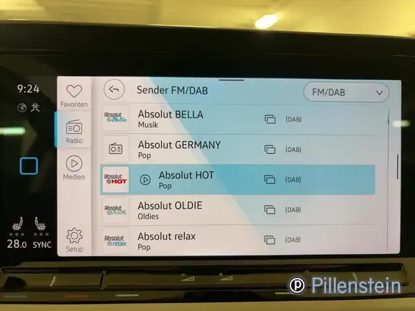 VW GOLF VARIANT (11/17)