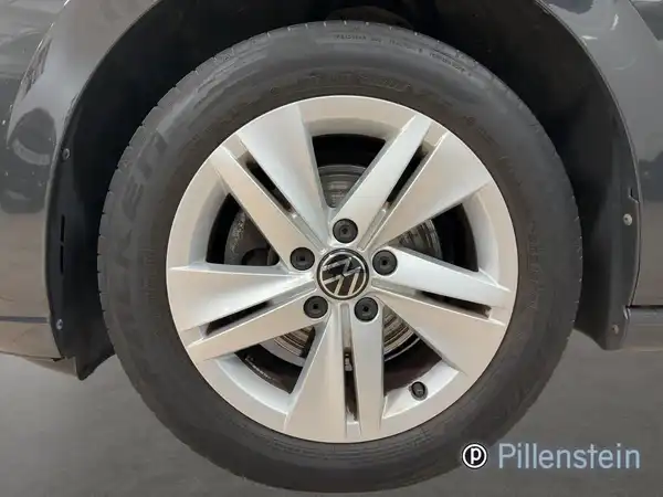 VW GOLF VARIANT (6/17)