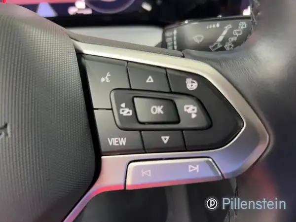 VW GOLF (12/15)